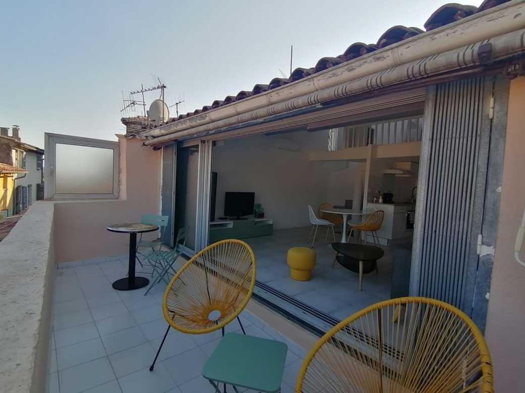 Charmant Appartement Terrasse Sur Les Toits Γκρας Εξωτερικό φωτογραφία